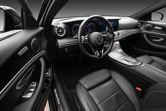 Mercedes-Benz E220 d 18 of 23