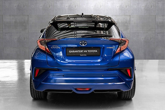 Toyota C-HR 5 of 25