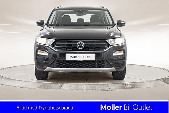 Volkswagen T-Roc 8 of 24