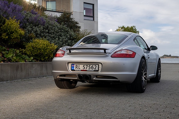 Porsche Cayman 4 of 12