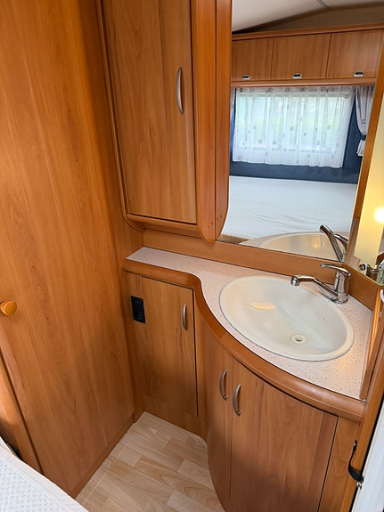 Hobby 560 De Luxe Easy med fukttest 12 of 23