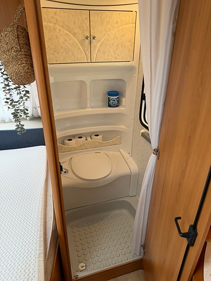 Hobby 560 De Luxe Easy med fukttest 13 of 23