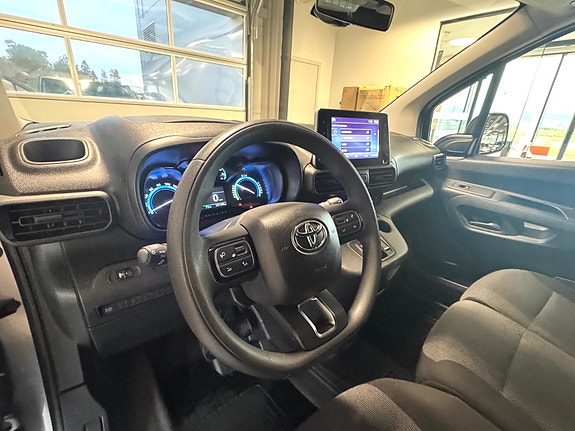 Toyota Proace City 13 of 14