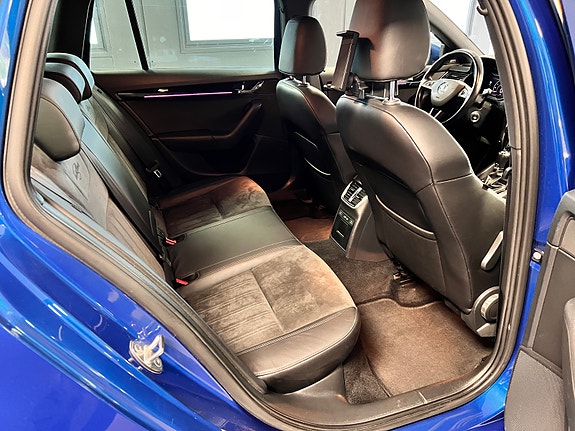 Skoda Octavia 16 of 29
