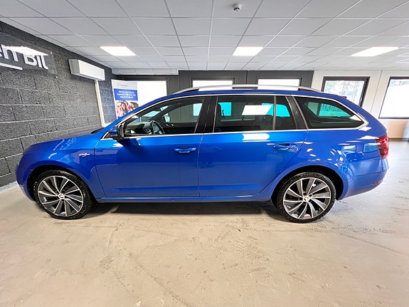 Skoda Octavia 9 of 29