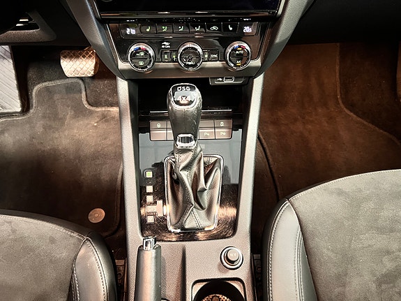 Skoda Octavia 24 of 29