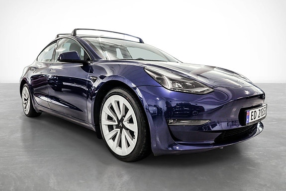 Tesla Model 3 5 of 30