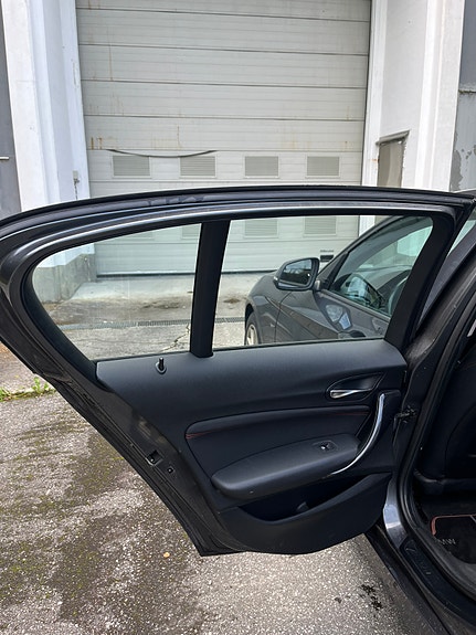 BMW 116d 15 of 29