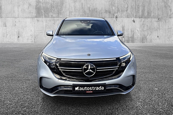Mercedes-Benz EQC400 8 of 19