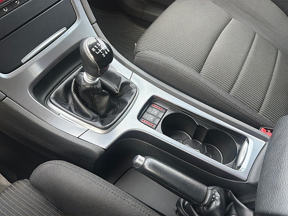 Ford Mondeo 17 of 20