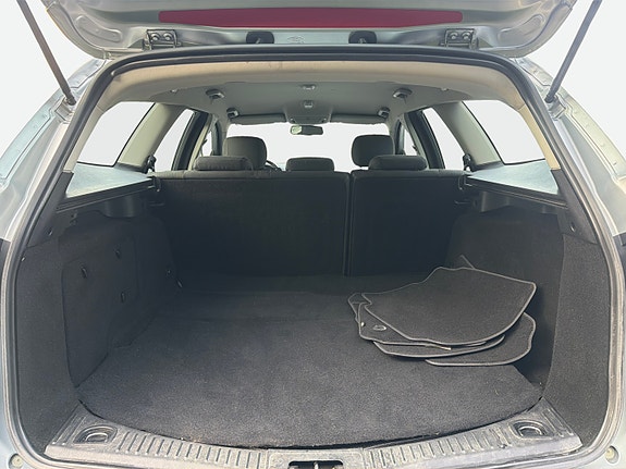 Ford Mondeo 9 of 20
