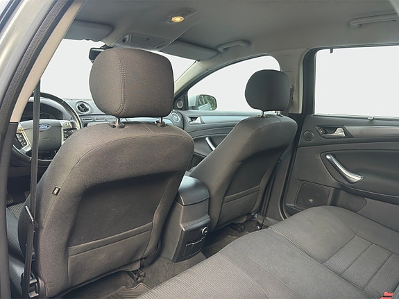 Ford Mondeo 11 of 20