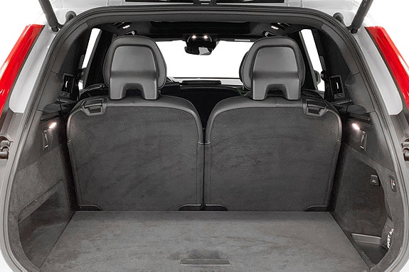 Volvo XC90 6 of 15