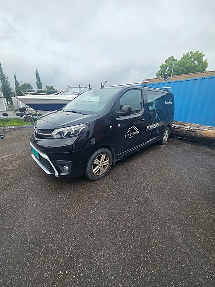 Toyota Proace 9 of 16