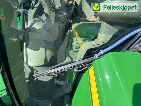 John Deere 6250R 50 KM Ultimate front hydr og pto, auto trac ready, luftbrems++ 6 of 22