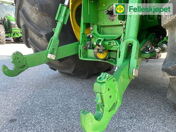 John Deere 6250R 50 KM Ultimate front hydr og pto, auto trac ready, luftbrems++ 16 of 22