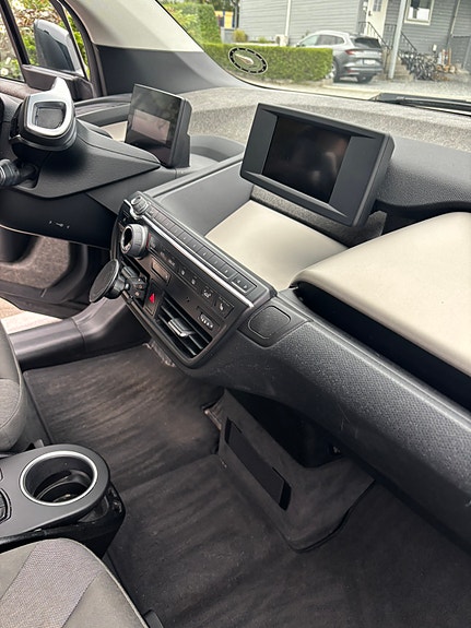 BMW i3 7 of 10