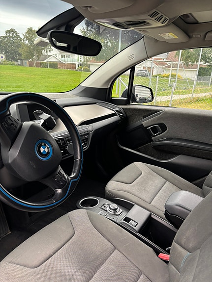 BMW i3 6 of 10