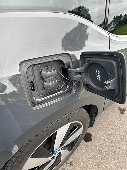BMW i3 4 of 10