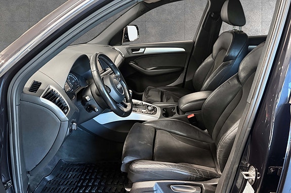Audi Q5 9 of 30