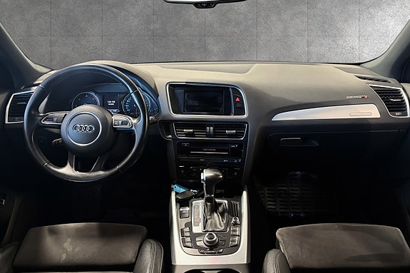 Audi Q5 10 of 30