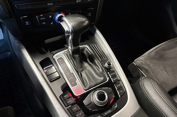 Audi Q5 17 of 30