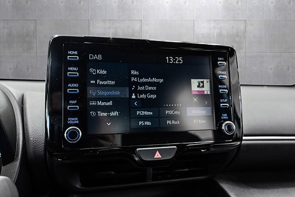 Toyota Yaris Cross 14 of 22