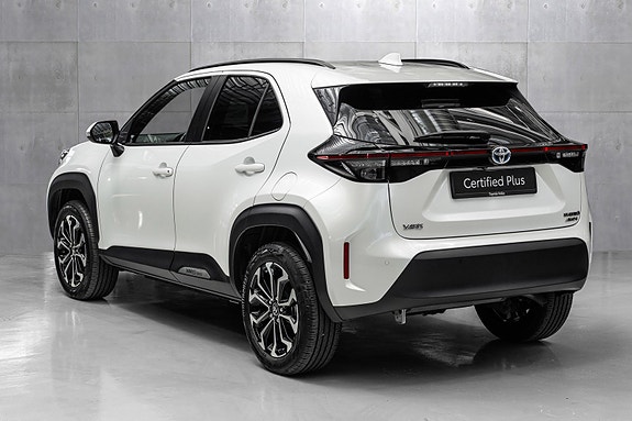 Toyota Yaris Cross 4 of 22