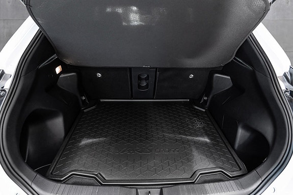 Toyota Yaris Cross 19 of 22