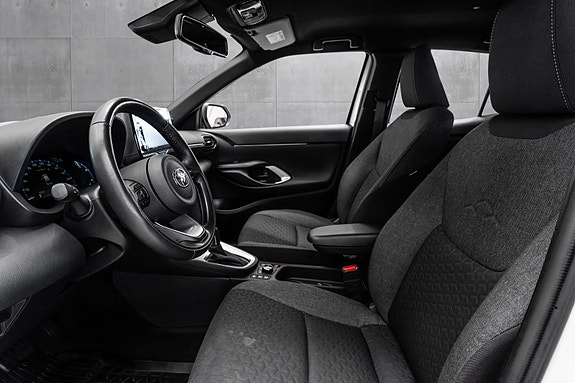 Toyota Yaris Cross 16 of 22