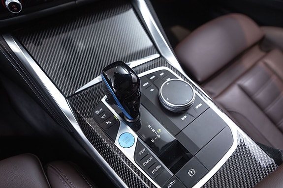 BMW i4 20 of 30