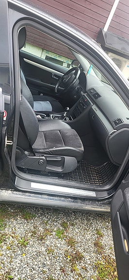 Audi A4 10 of 17