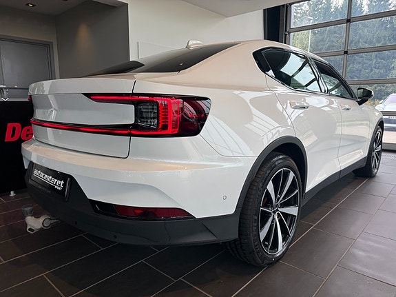 Polestar 2 10 of 21