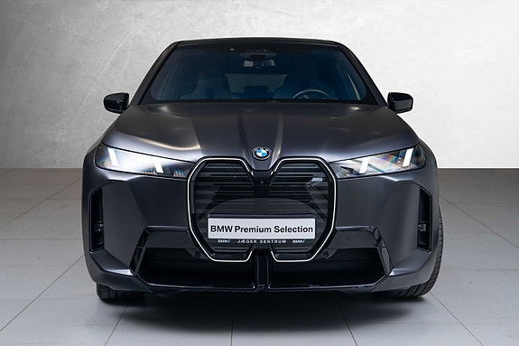BMW iX 7 of 30
