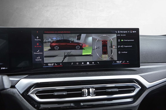 BMW i4 21 of 30