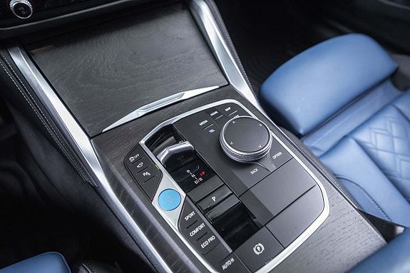 BMW i4 22 of 30