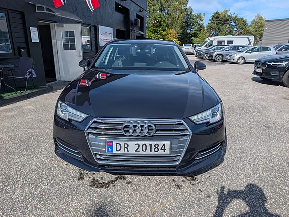 Audi A4 3 of 23