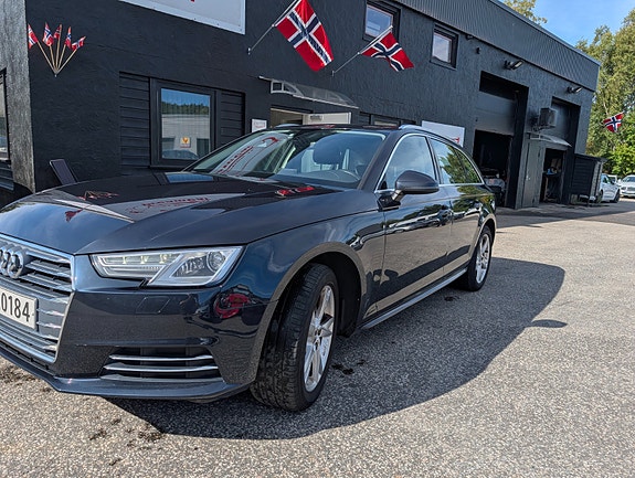 Audi A4 2 of 23