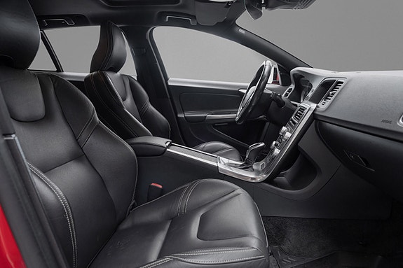 Volvo V60 24 of 25