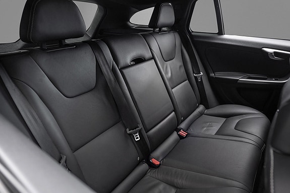 Volvo V60 23 of 25