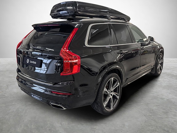 Volvo XC90 5 of 30