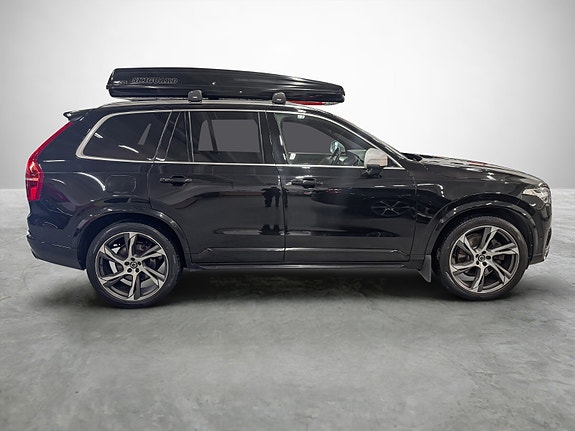 Volvo XC90 6 of 30