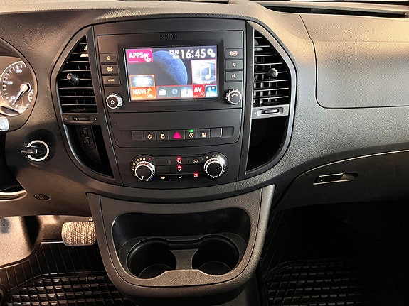 Mercedes-Benz Vito 23 of 24