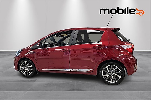 Toyota Yaris 20 of 29
