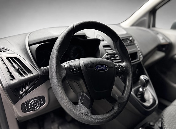 Ford Transit Connect 14 of 16