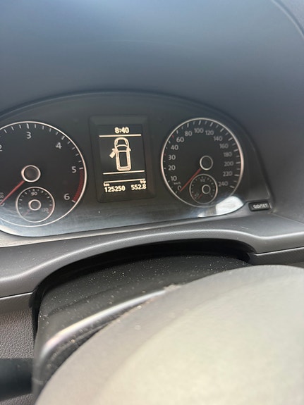 Volkswagen Caddy Maxi 8 of 11