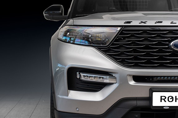 Ford Explorer 5 of 27