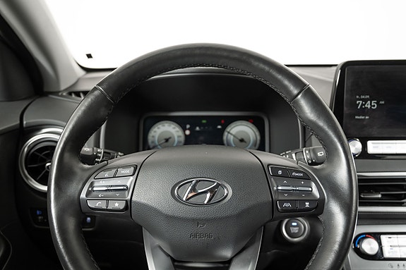 Hyundai Kona 8 of 26