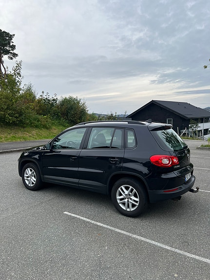 Volkswagen Tiguan 7 of 14