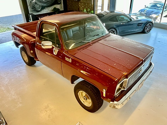 Chevrolet K10 8 of 30